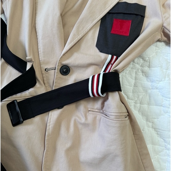 Designer AVTANDIL-73 Beige Jacket in Size Small - Picture 15 of 16